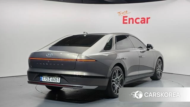 Hyundai Grandeur (GN7) id 3883510 из Кореи 12