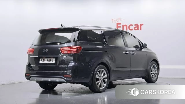 Kia The New Carnival id 4765097 из Кореи 12