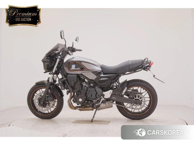 Kawasaki Z650RS 2022 из Японии