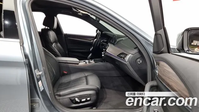 BMW 5 Series (G30) id 2612285 из Кореи 12