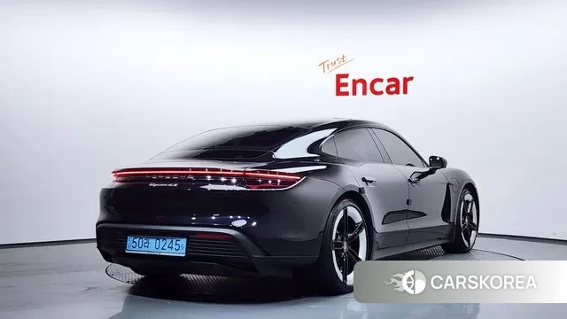 Porsche Taycan id 3653731 из Кореи 12