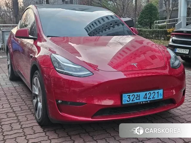 Tesla Model Y 2022 Красный из Кореи, фото 5