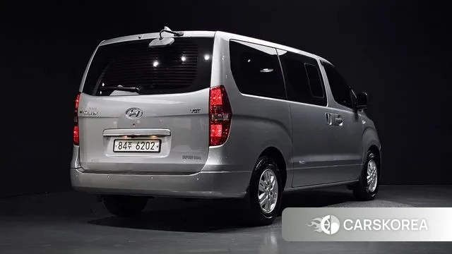 Hyundai The New Grand Starex id 3351409 из Кореи 12