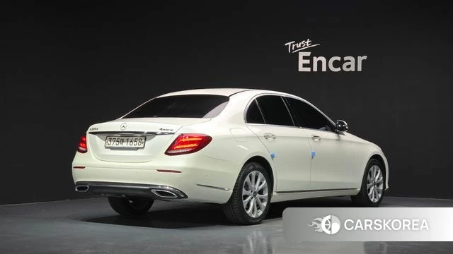 Mercedes-Benz E-Class W213 id 4464817 из Кореи 12