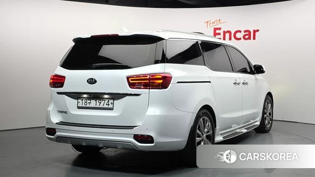 Kia The New Carnival id 3905658 из Кореи 12