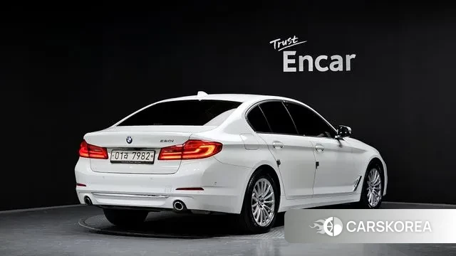 BMW 5 Series (G30) id 3291965 из Кореи 12