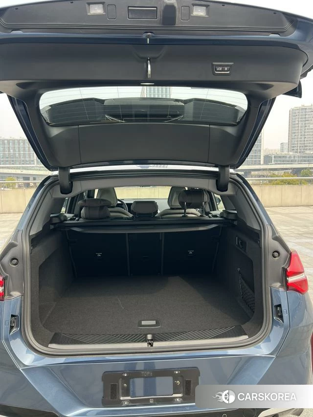BMW X3 id 4297474 из Китая 9
