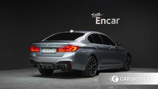 BMW 5 Series (G30) id 3845375 из Кореи 12