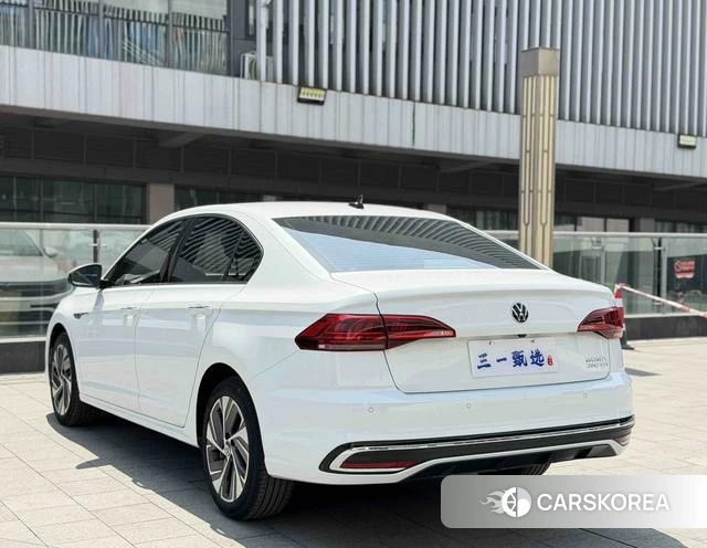 Volkswagen Bora id 4260168 из Китая 11