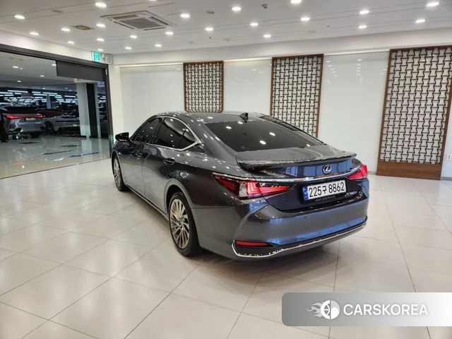 Lexus ES300h 7th generation id 3876877 из Кореи 7