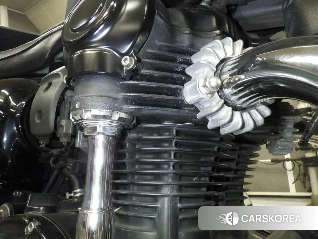 Engine photo