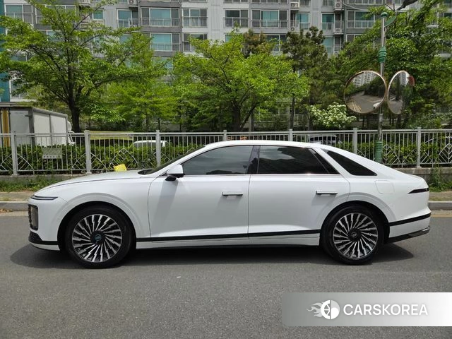 Hyundai Grandeur (GN7) id 4230120 из Кореи 12