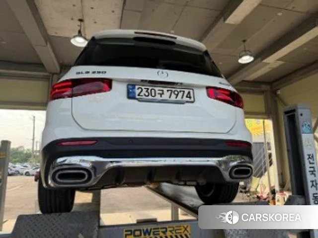 Mercedes-Benz GLB-Class X247 2024 Белый из Кореи, фото 2