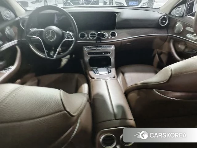 Mercedes-Benz E-class id 4334713 из Китая 8
