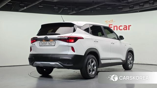 Kia Seltos id 4793841 из Кореи 12