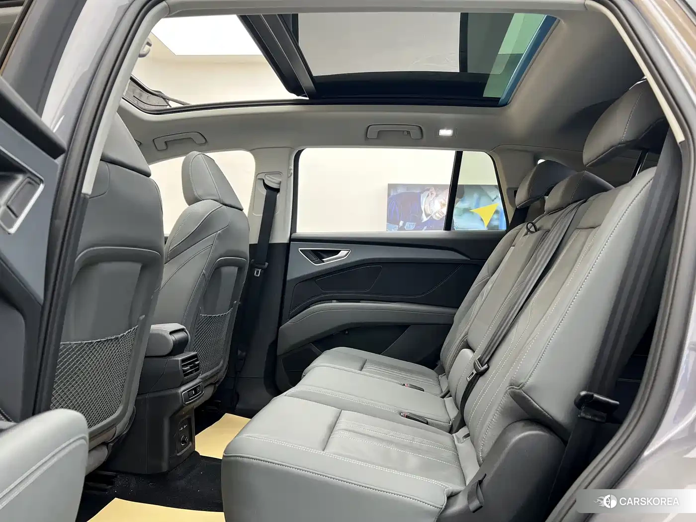 Audi Q5L id 4600932 из Китая 12