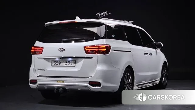 Kia The New Carnival id 3029387 из Кореи 12