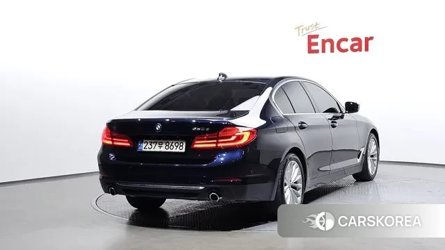 BMW 5 Series (G30) id 3368048 из Кореи 12