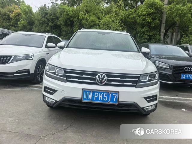 Volkswagen Tiguan L 2018 Белый из Китая, фото 3