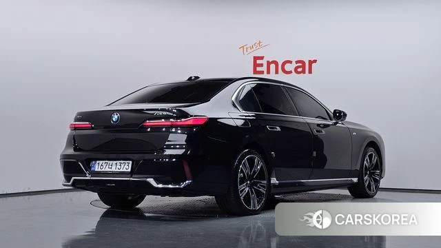BMW 7 Series (G70) id 4854124 из Кореи 12