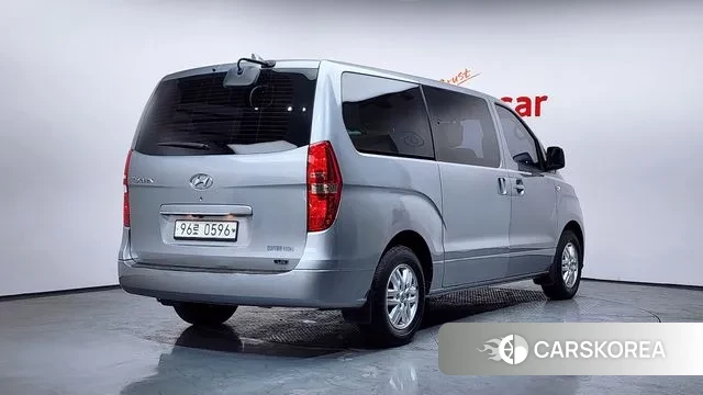 Hyundai The New Grand Starex id 3627167 из Кореи 12