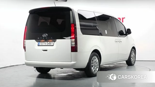 Hyundai Staria id 4696220 из Кореи 12