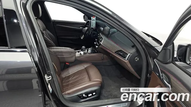 BMW 5 Series (G30) id 2525336 из Кореи 12