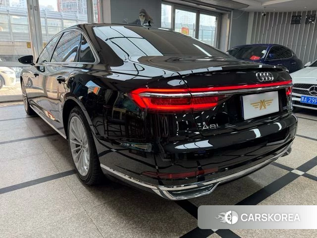 Audi A8 id 4208052 из Китая 12