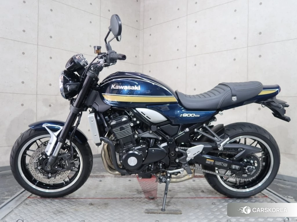 Проданный Kawasaki Z900RS 2022 из Японии, фото 2