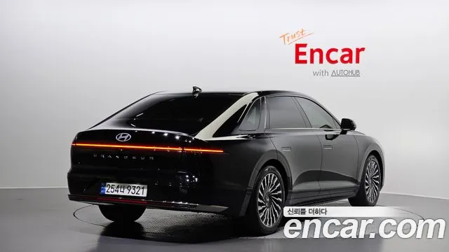 Hyundai Grandeur (GN7) id 2690173 из Кореи 12