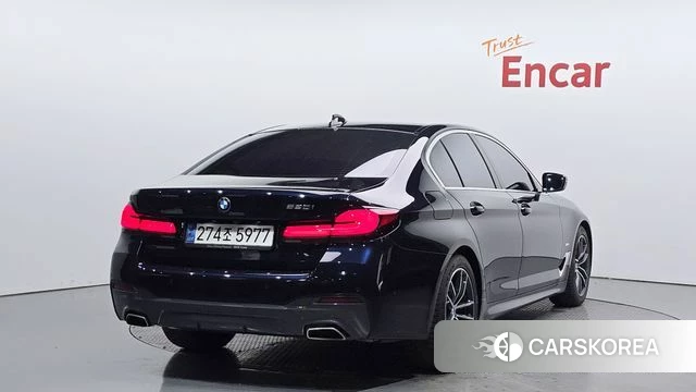 BMW 5 Series (G30) id 4293426 из Кореи 12
