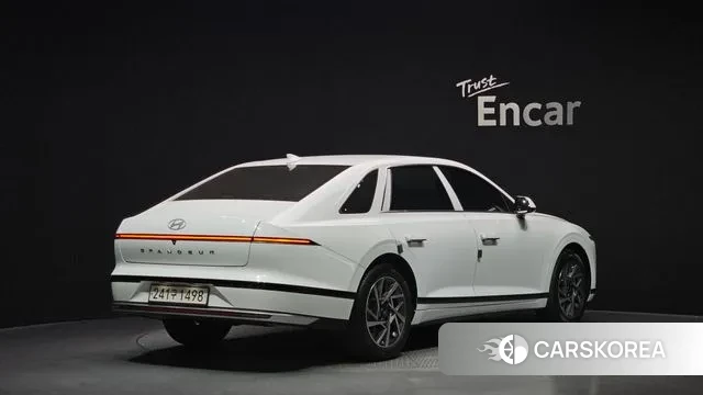 Hyundai Grandeur (GN7) id 3523408 из Кореи 12