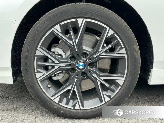 BMW 2 series id 4271859 из Китая 12