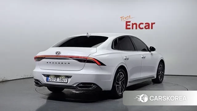 Hyundai The New Grandeur IG id 3100096 из Кореи 12