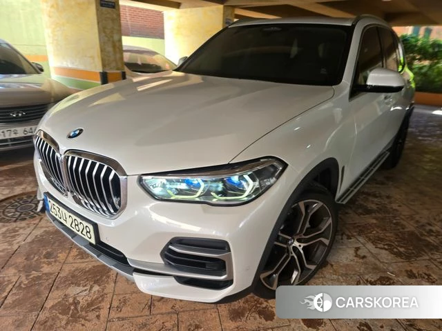 BMW X5 (G05) 2021 Белый из Кореи, фото 2
