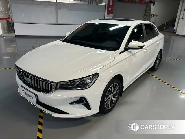 Geely Automobile Emgrand 2025 Белый из Китая, фото 3
