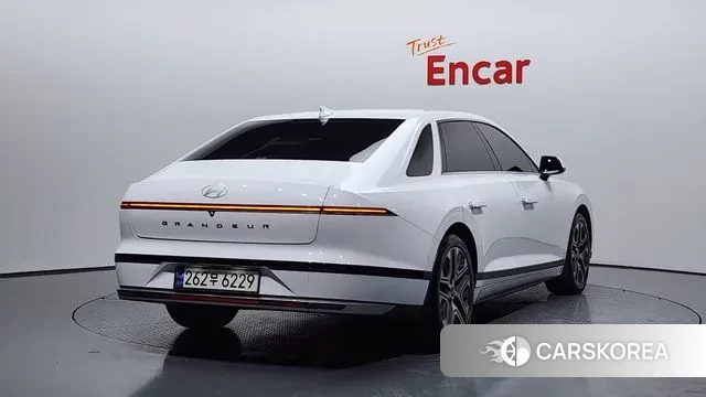 Hyundai Grandeur Hybrid (GN7) id 3599731 из Кореи 12