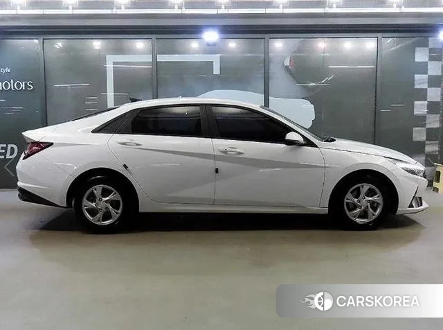 Hyundai Avante (CN7) id 3695741 из Кореи 9