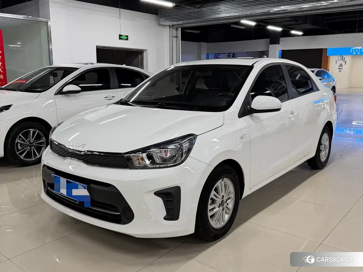 Kia Pegas 2022 Белый из Китая, фото 2