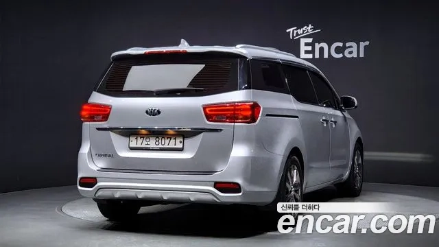 Kia The New Carnival id 2892088 из Кореи 12