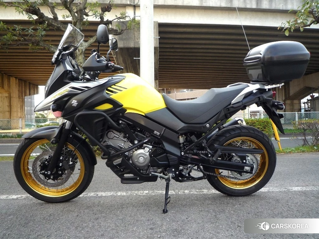 Проданный Suzuki V-STROM 650 DL650 ABS 2019 из Японии