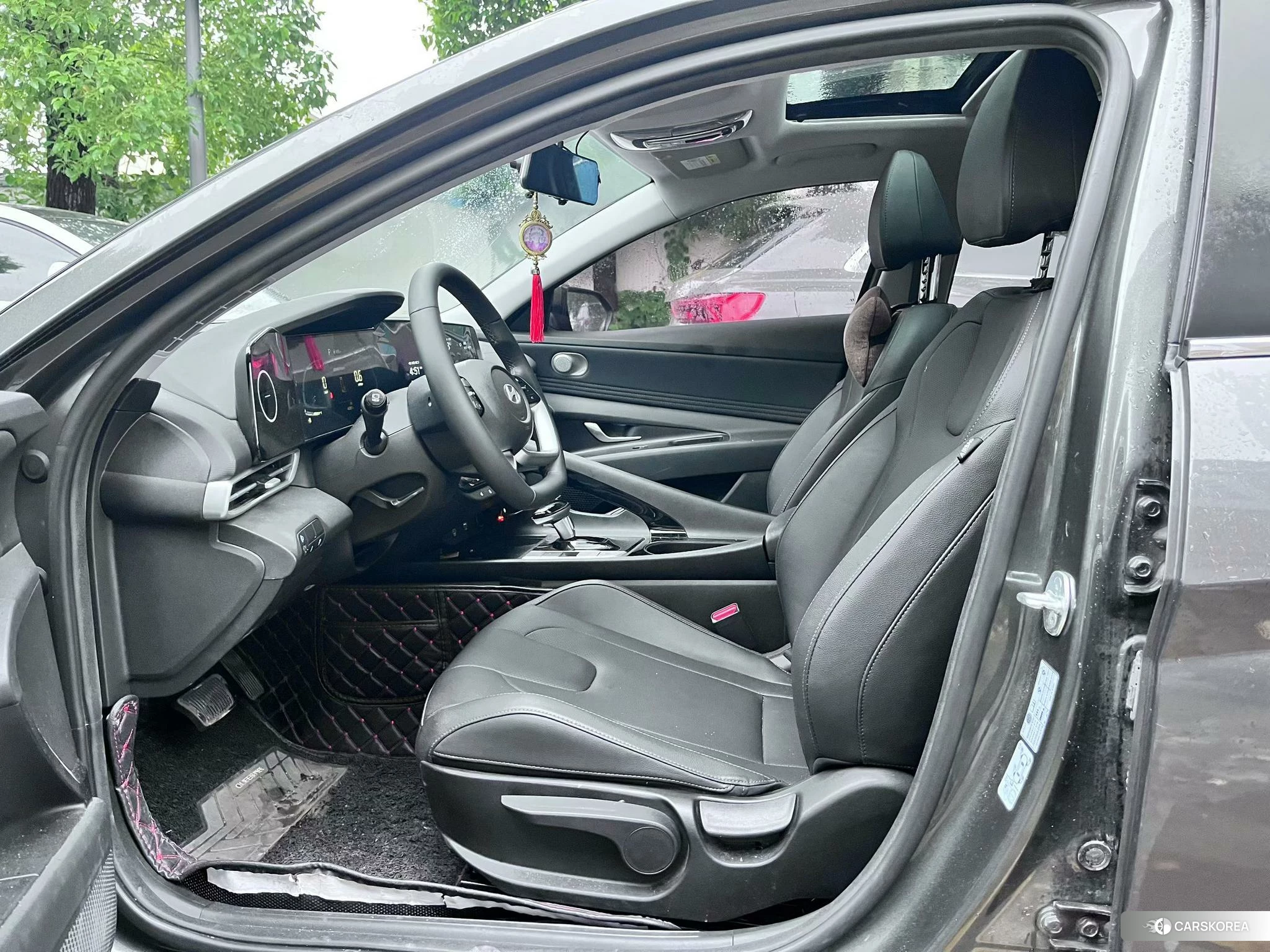 Hyundai Elantra 2023 Темно-серый из Китая, фото 2