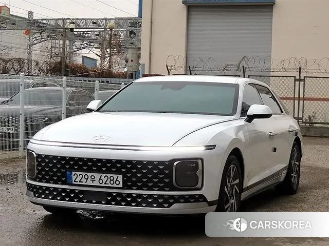 Hyundai Grandeur (GN7) id 3739549 из Кореи 12