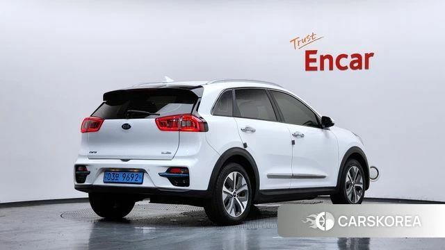 Kia Niro EV id 4625353 из Кореи 12