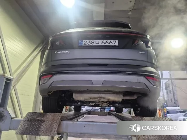 Hyundai The New Tucson Hybrid (NX4) 2024 Темно-зеленый из Кореи, фото 2