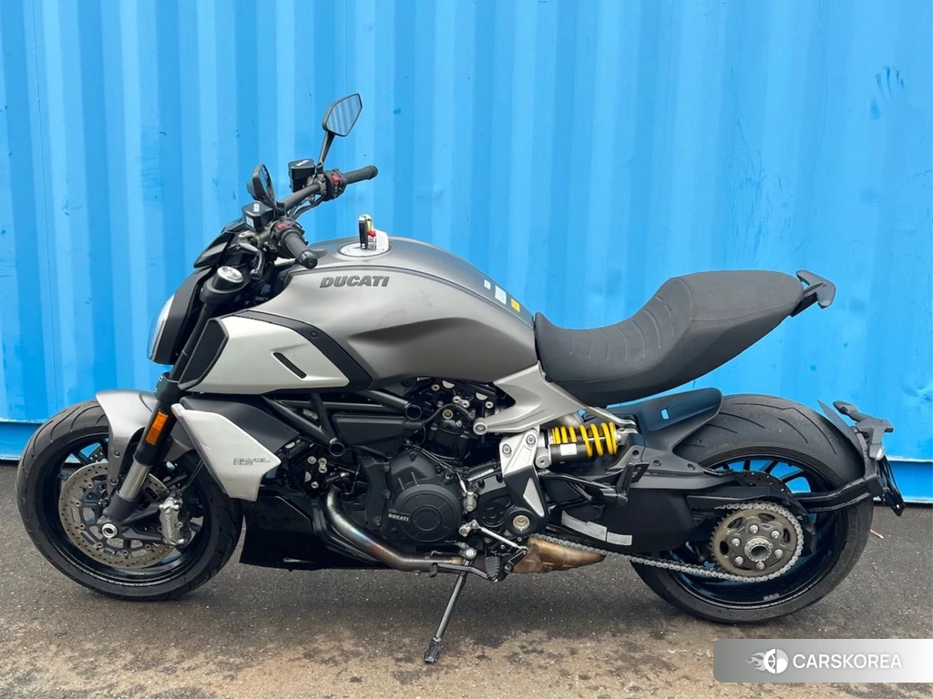 Проданный Ducati DIAVEL 1260 2020 из Японии
