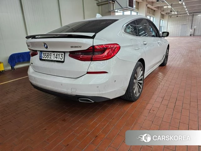 BMW 6 Series GT (G32) 2023 Белый из Кореи, фото 2