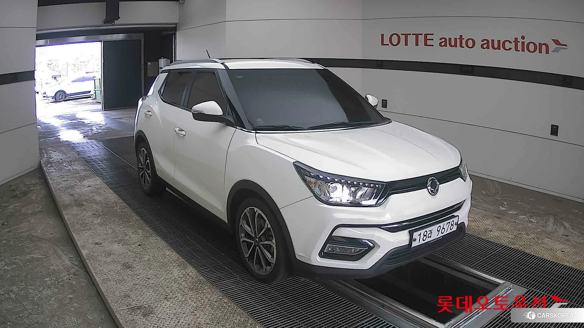 SsangYong Tivoli id 3869459 из Кореи 12
