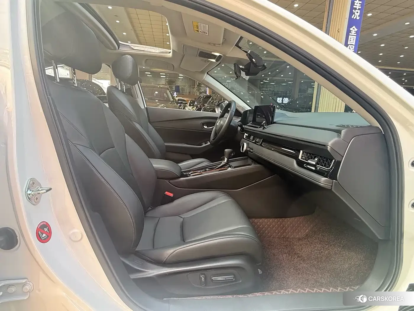 Honda Inspire 2024 Белый из Китая, фото 2