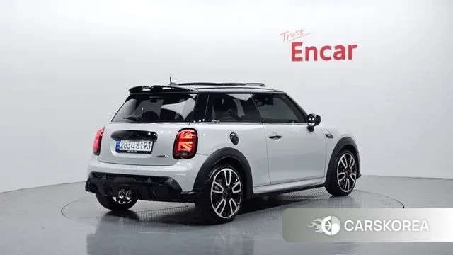 Mini Cooper S id 3437750 из Кореи 12